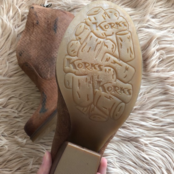 KORKS Brown Snake Gemini Chunky Ankle Boots - Picture 6 of 9